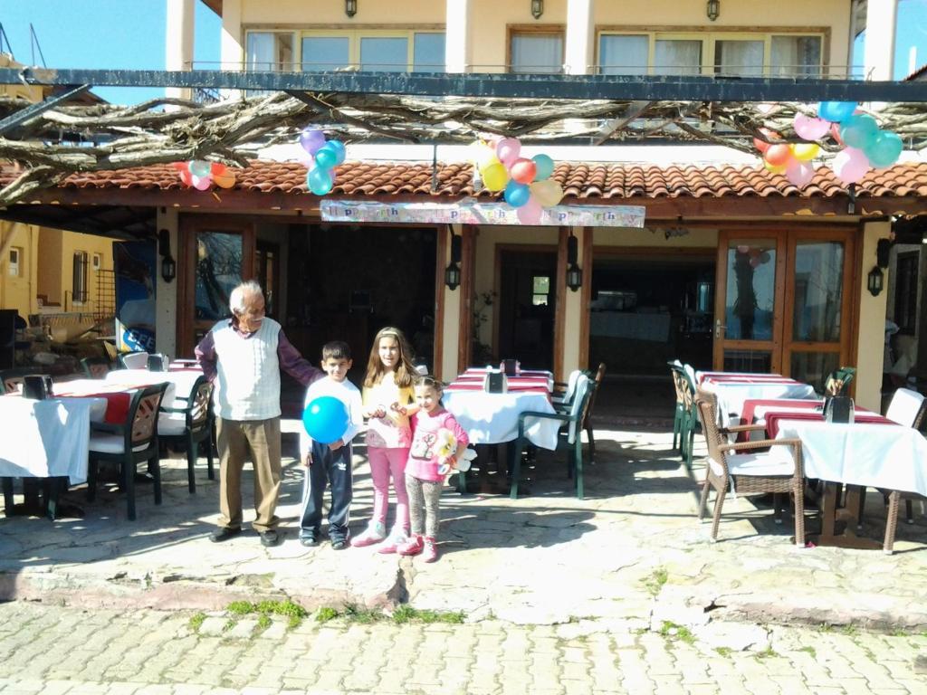Guven Hotel Алания Экстерьер фото